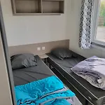 Mh H24 3 1 Salle De Bain Dans 4 Etoiles * 波讷地区圣朱利安