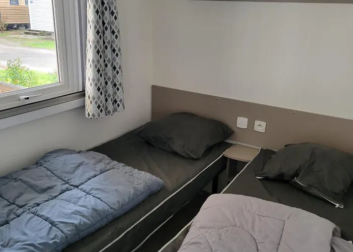 Mh H24 3 1 Salle De Bain Dans 4 Etoiles * سان جوليان-أون-بورن